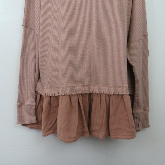 Free People Size Small Waffle Knit Tunic Top Ruffle Hem Relaxed Tan - Picture 3 of 6